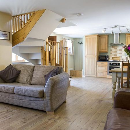 Finest Retreats - 2 Bed Llangollen Cottage - Sleeps 4 외부 사진